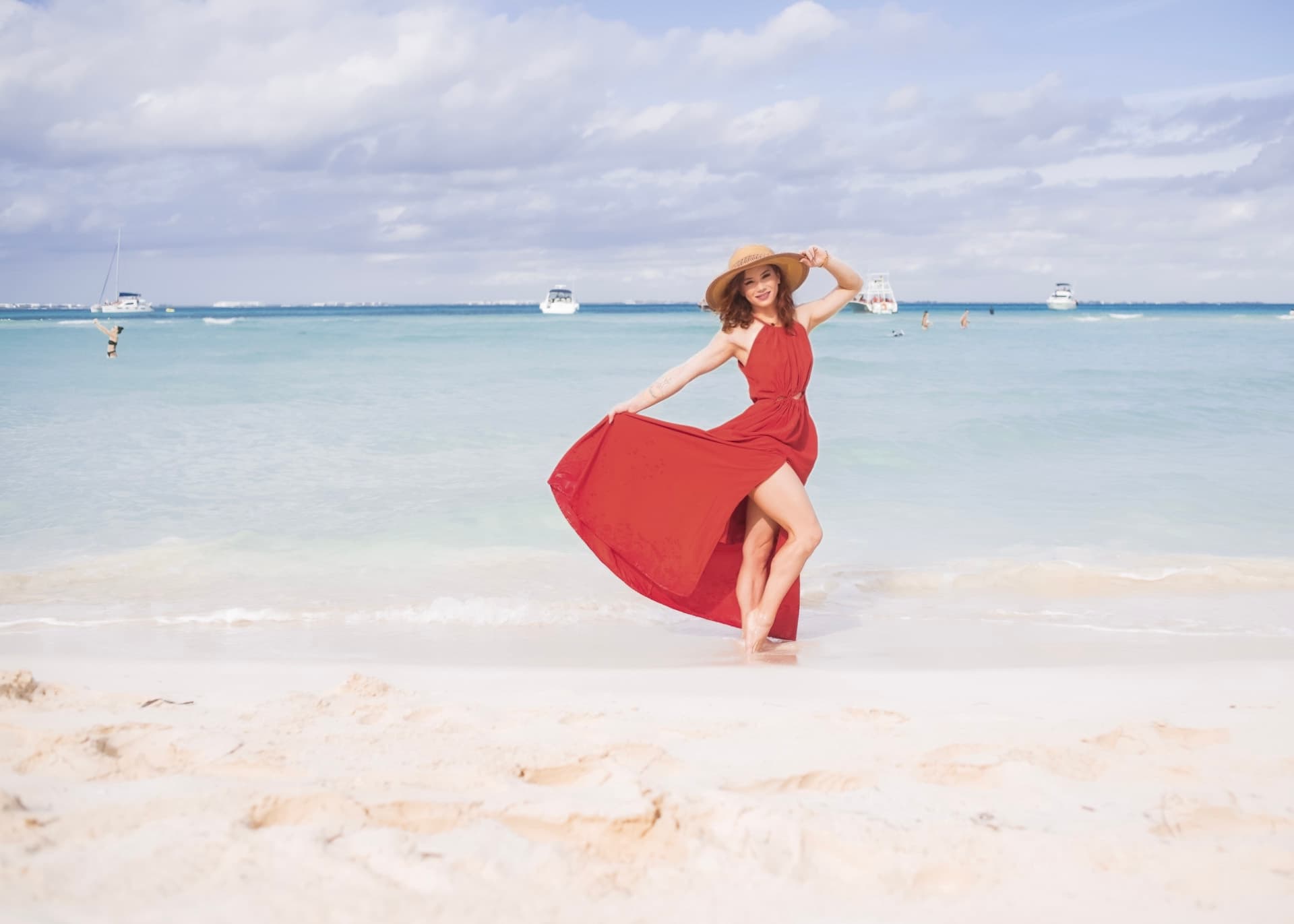 The Beach Bunny, image 4