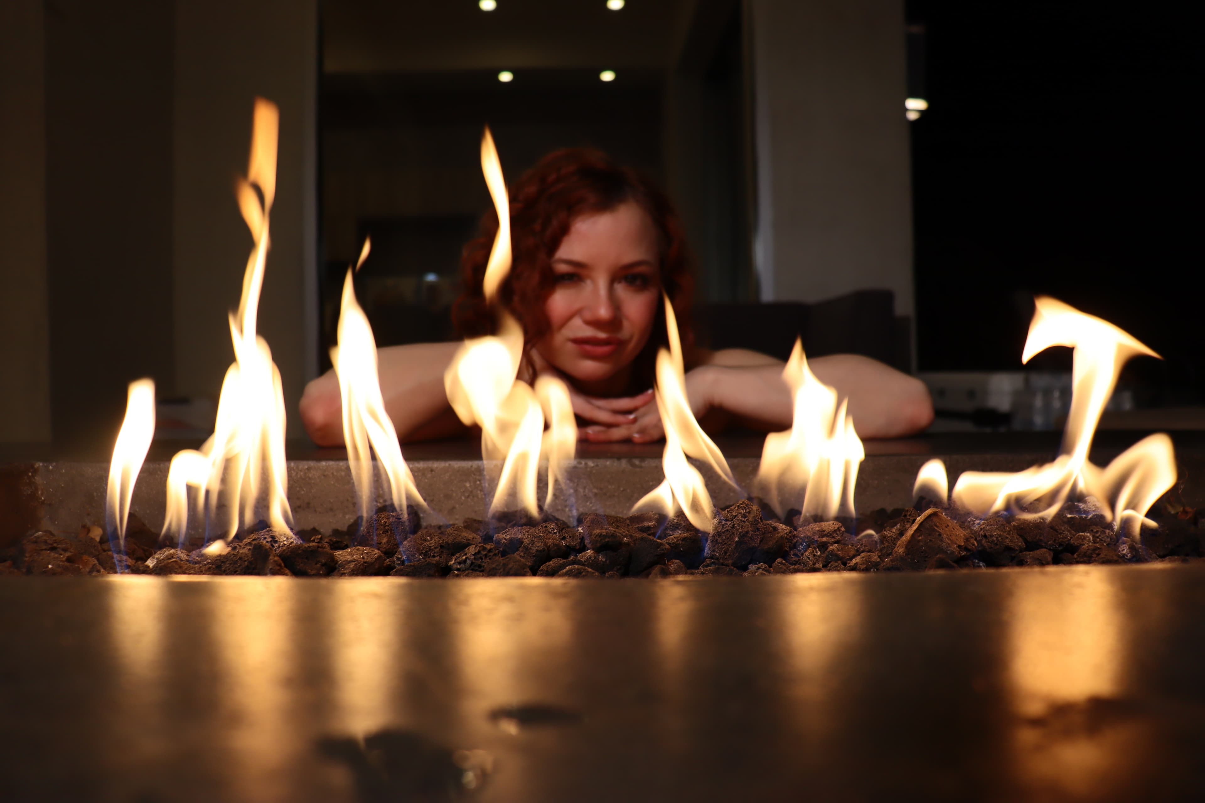 Too Hot to Handle, image 5